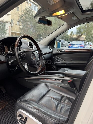 Mercedes  2008, 180,000 km - 5.5 л - Bakı