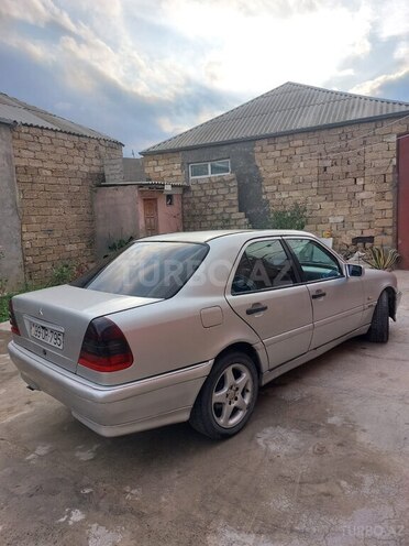 Mercedes C 220 1998, 548,765 km - 2.2 l - Bakı