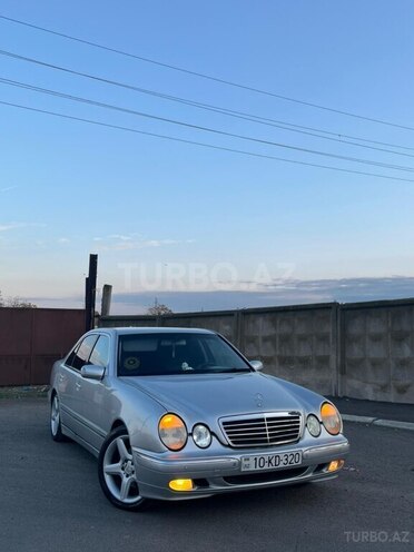 Mercedes E 320 2001, 328,000 km - 3.2 l - Gəncə