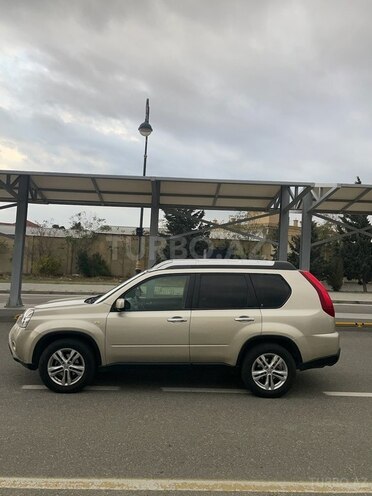 Nissan X-Trail 2011, 201,000 km - 2.5 л - Bakı