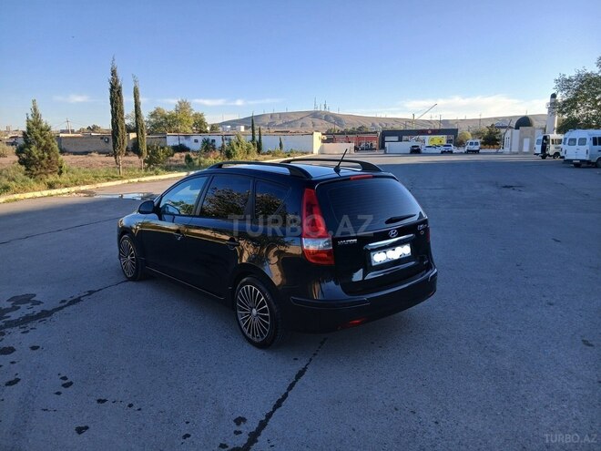 Hyundai i30 2010, 348,584 km - 1.6 l - Şirvan