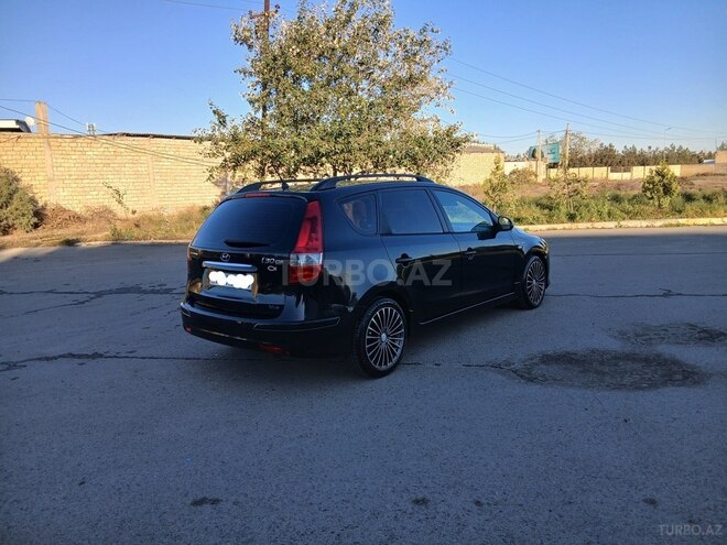 Hyundai i30 2010, 348,584 km - 1.6 l - Şirvan