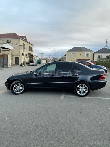 Mercedes C 200 2000, 248,000 km - 2.0 л - Bakı