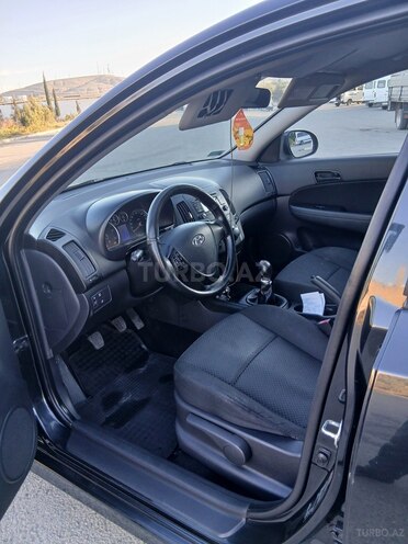 Hyundai i30 2010, 348,584 km - 1.6 l - Şirvan