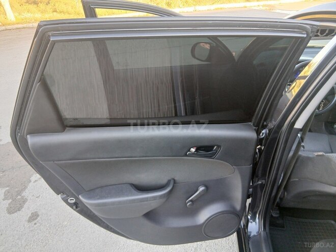 Hyundai i30 2010, 348,584 km - 1.6 l - Şirvan