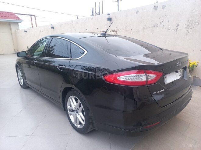 Ford Fusion (North America) 2013, 221,000 km - 1.6 l - Sumqayıt