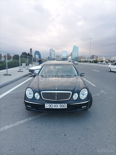 Mercedes E 240 2003, 159,600 km - 2.6 l - Bakı