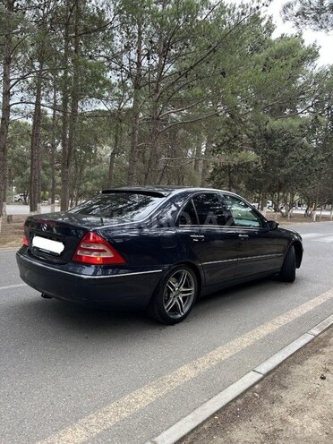 Mercedes C 200 2001, 352,454 km - 2.0 л - Sumqayıt