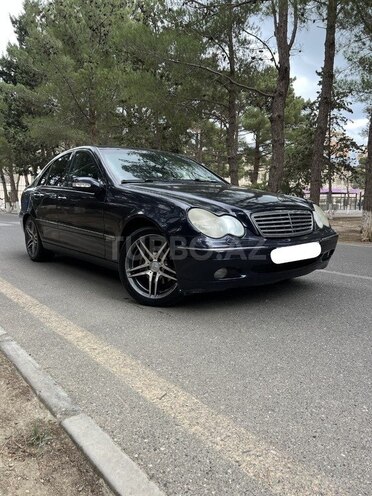 Mercedes C 200 2001, 352,454 km - 2.0 л - Sumqayıt