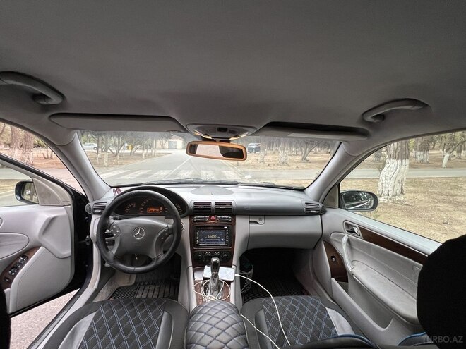 Mercedes C 200 2001, 352,454 km - 2.0 л - Sumqayıt