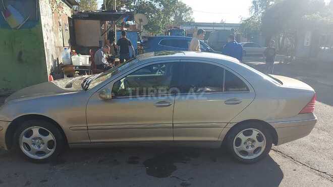 Mercedes C 240 2001, 267,086 km - 2.4 l - Bakı