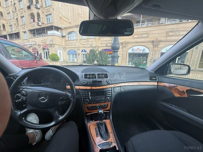Mercedes E 220 2007, 322,000 km - 2.2 l - Bakı
