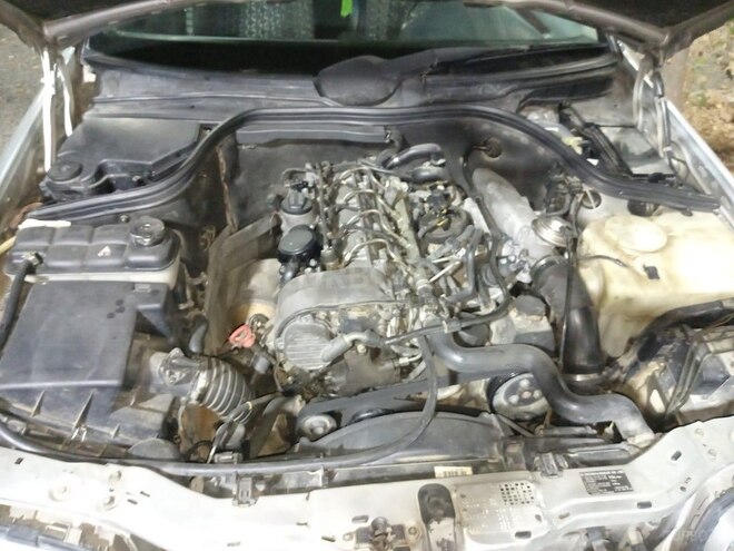 Mercedes C 220 1998, 506,780 km - 2.2 l - Sabirabad