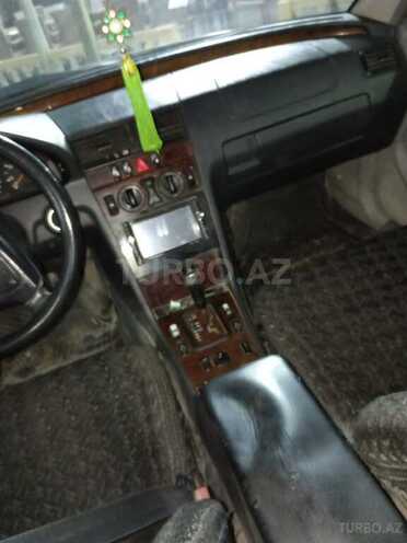 Mercedes C 220 1998, 506,780 km - 2.2 l - Sabirabad