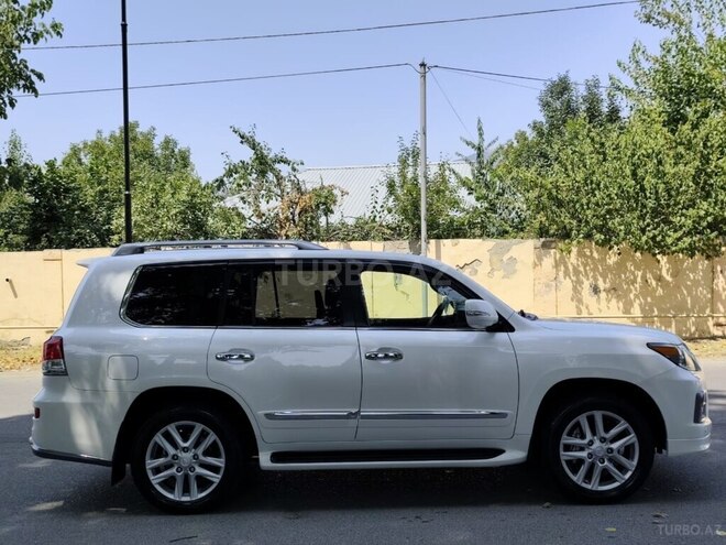 Lexus LX 570 2013, 185,000 km - 5.7 l - Bakı