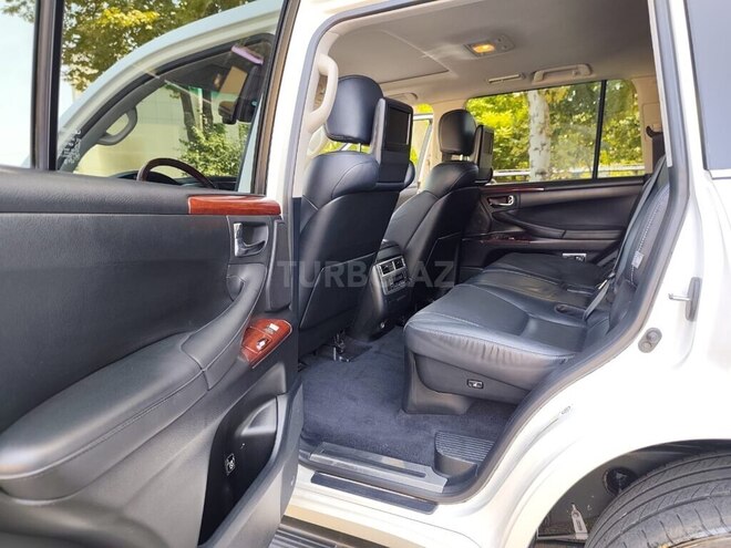 Lexus LX 570 2013, 185,000 km - 5.7 l - Bakı