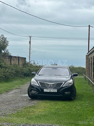 Hyundai Grandeur-1