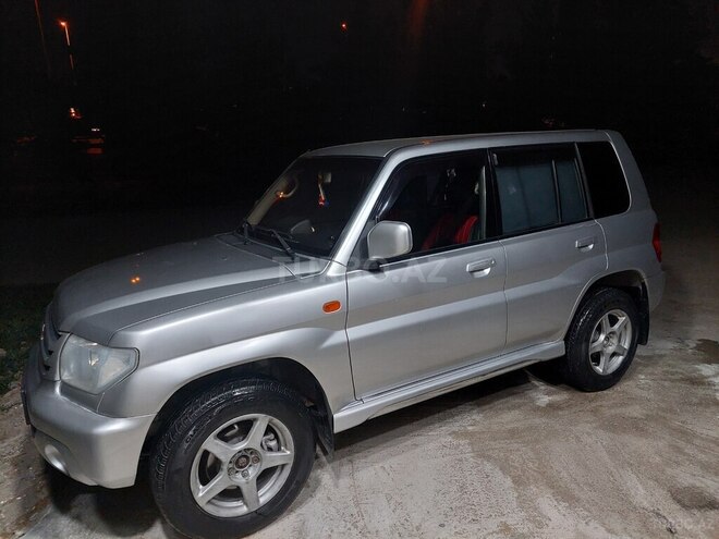 Mitsubishi Pajero io 2001, 355,000 km - 2.0 l - Bakı