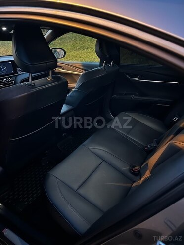 Toyota Camry 2024, 11,500 km - 2.5 л - Bakı