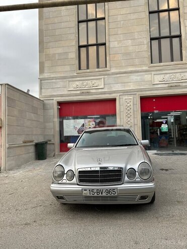 Mercedes E 240 1998, 319,000 km - 2.4 l - Kürdəmir