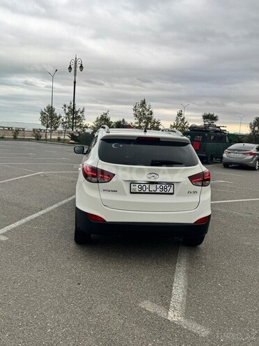 Hyundai ix35 2011, 297,000 km - 2.0 л - Bakı