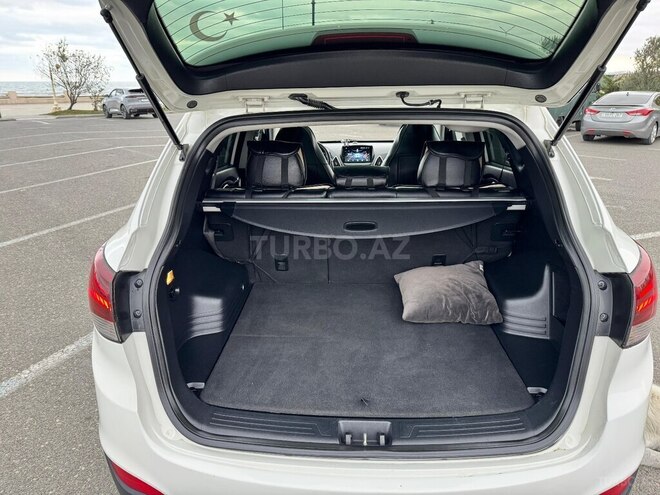 Hyundai ix35 2011, 297,000 km - 2.0 л - Bakı