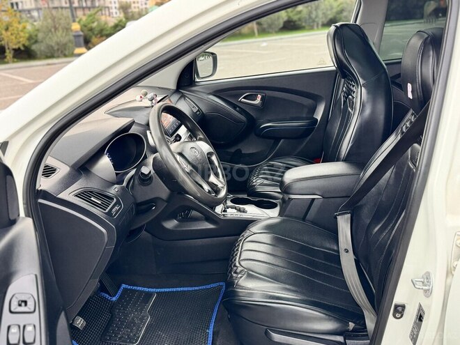 Hyundai ix35 2011, 297,000 km - 2.0 л - Bakı