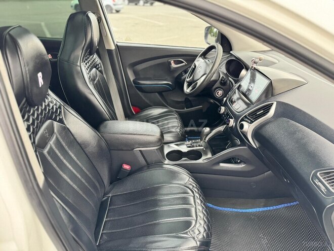 Hyundai ix35 2011, 297,000 km - 2.0 л - Bakı