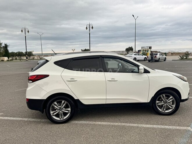 Hyundai ix35 2011, 297,000 km - 2.0 л - Bakı