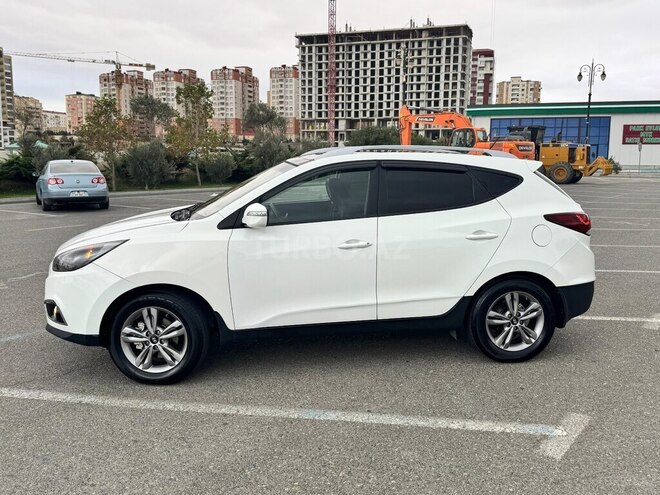 Hyundai ix35 2011, 297,000 km - 2.0 л - Bakı