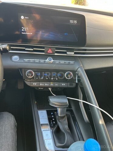 Hyundai Elantra 2021, 214,000 km - 1.6 l - Bakı