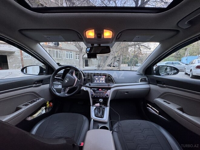 Hyundai Elantra 2017, 206,205 km - 2.0 l - Bakı