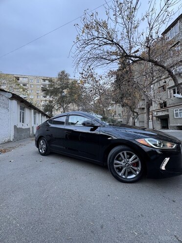 Hyundai Elantra 2017, 206,205 km - 2.0 l - Bakı