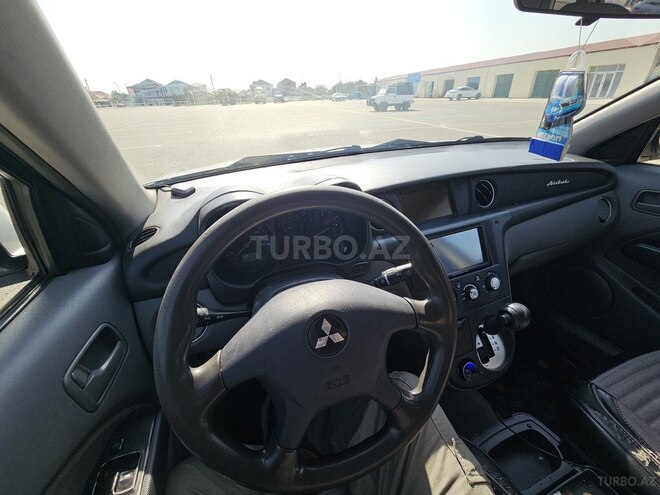 Mitsubishi Airtrek 2001, 470,000 km - 2.0 л - Bakı