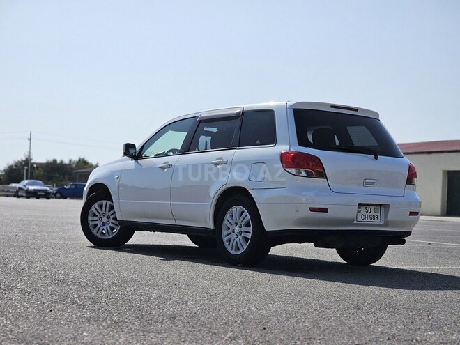 Mitsubishi Airtrek 2001, 470,000 km - 2.0 л - Bakı
