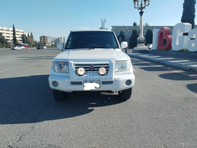 Mitsubishi Pajero io 1999, 303,303 km - 1.8 l - Gəncə