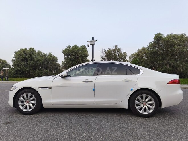 Jaguar XF-10