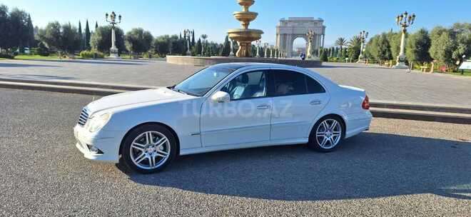 Mercedes E 280-2