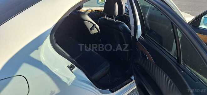 Mercedes E 280-7
