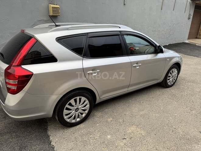 Kia  2008, 325,000 km - 1.6 l - Bakı