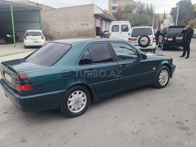 Mercedes C 240 1998, 300,000 km - 2.4 l - Bakı