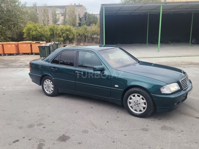 Mercedes C 240 1998, 300,000 km - 2.4 l - Bakı