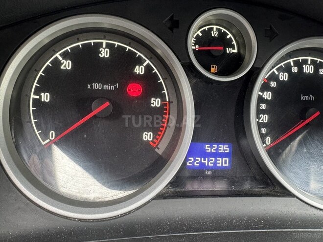 Opel Zafira 2005, 224,000 km - 1.9 l - Bakı