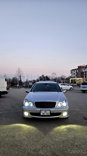 Mercedes C 180 2005, 229,000 km - 1.8 l - Quba