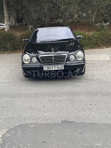 Mercedes E 270 2001, 210,388 km - 2.7 l - Bakı
