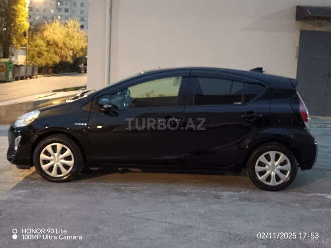 Toyota Aqua 2015, 140,000 km - 1.5 l - Sumqayıt