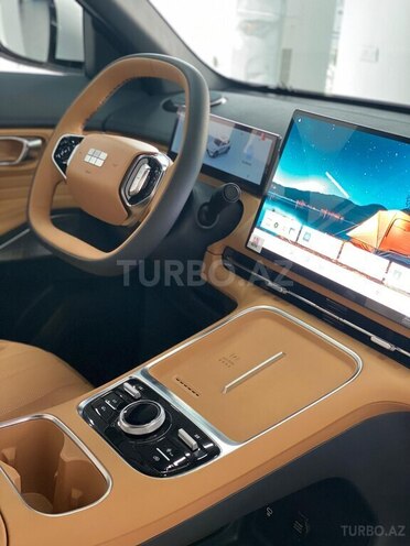 Geely Galaxy Starship 7-6