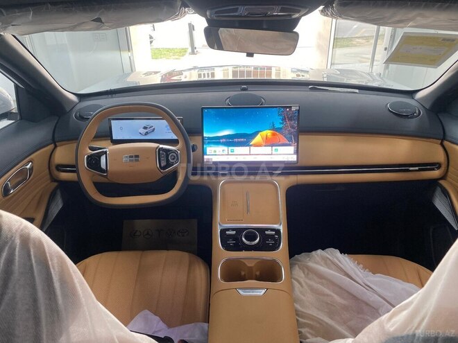 Geely Galaxy Starship 7-4
