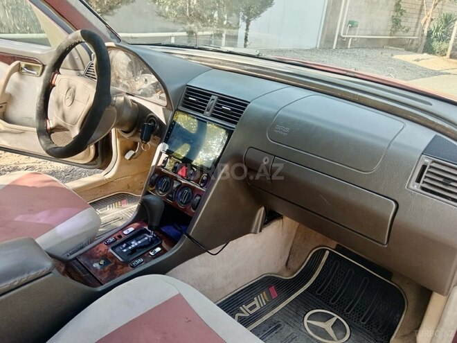 Mercedes C 220 1995, 224,714 km - 2.2 л - Şirvan