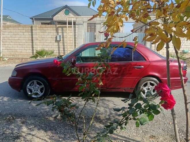Mercedes C 220 1995, 224,714 km - 2.2 л - Şirvan